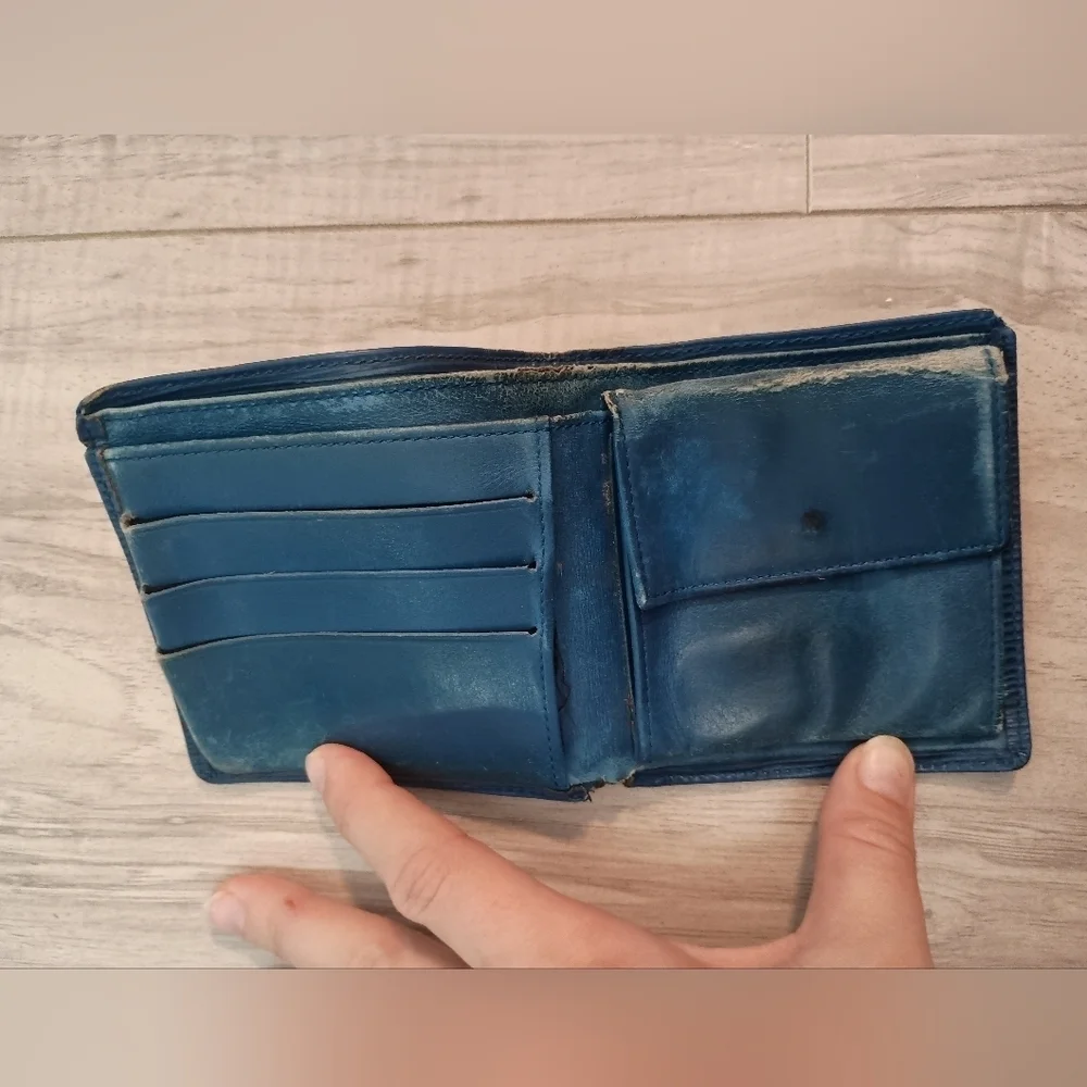 Authentic Louis Vuitton Epi Portefeuille Marco Wallet Purse Blue